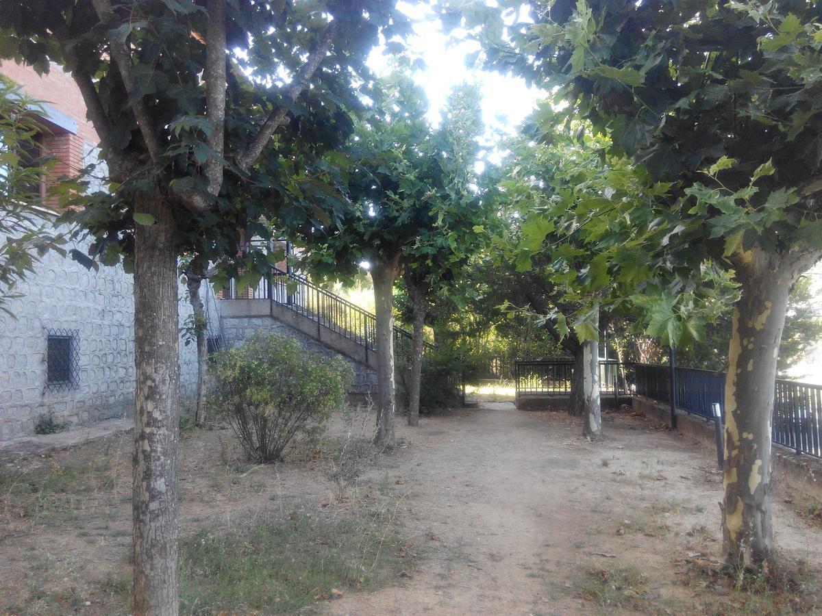 Hotel Rural Don Burguillo 엘 티엠블로 외부 사진